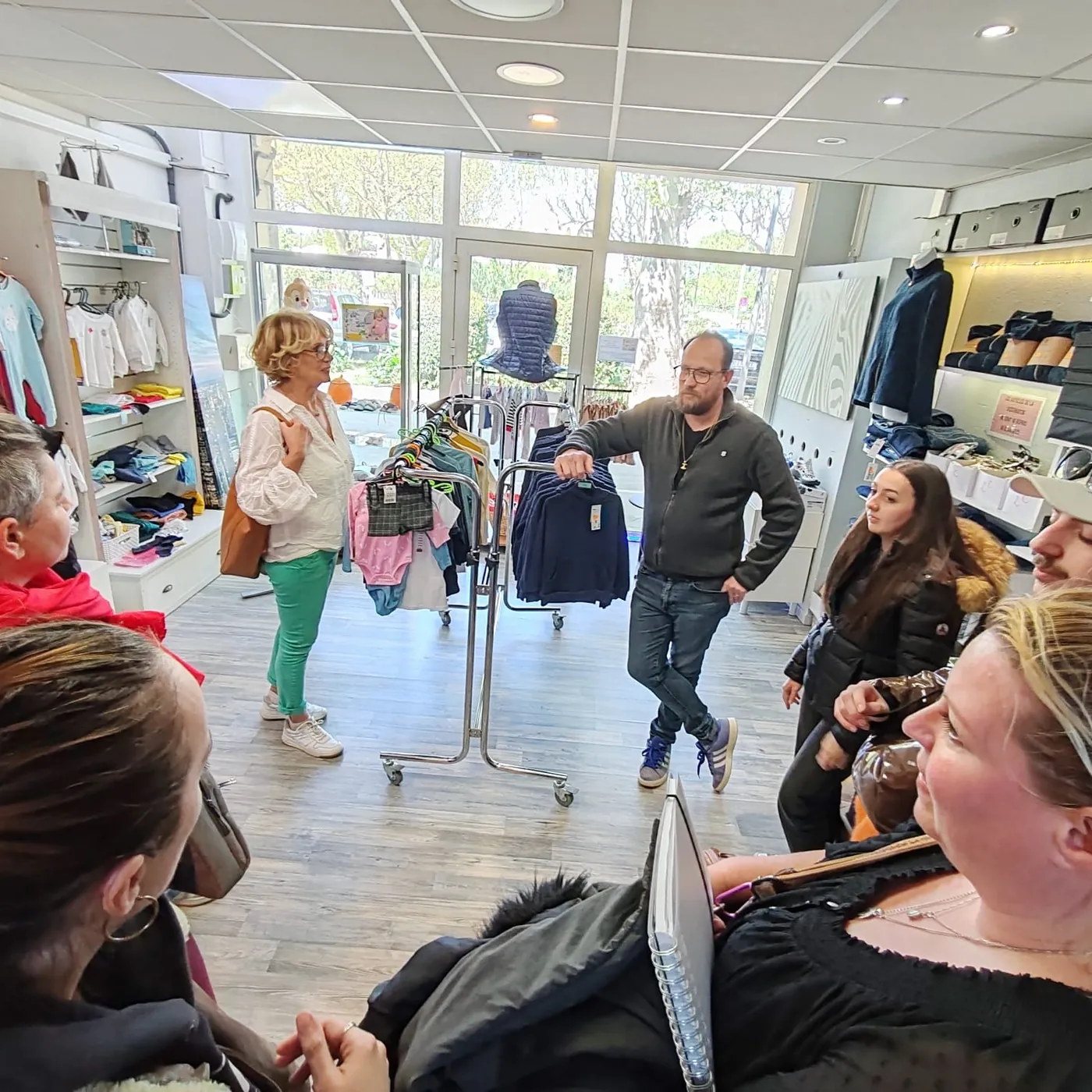 Photo 3 sur 5 : Un projet solidaire à l'épicerie sociale Le Lien