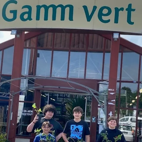 Photo 5 sur 5 : Les 4e dans les coulisses de Gamm Vert