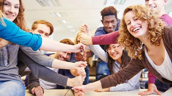 Jeunes en animation de groupe